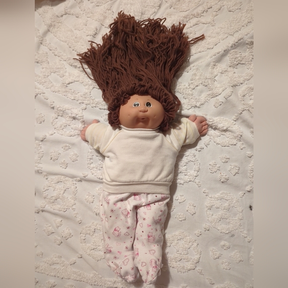 Original Cabbage Patch Doll 1978 - 1982 Long Brown Hair/ Eyes Signed Mint:No box - Picture 2 of 16